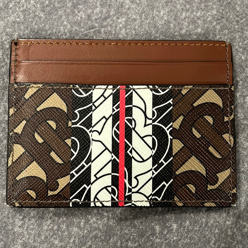 Burberry card holder